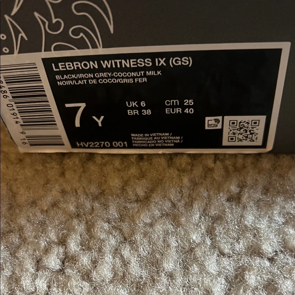 Nike Black Athletic Shoes with Cream Accents